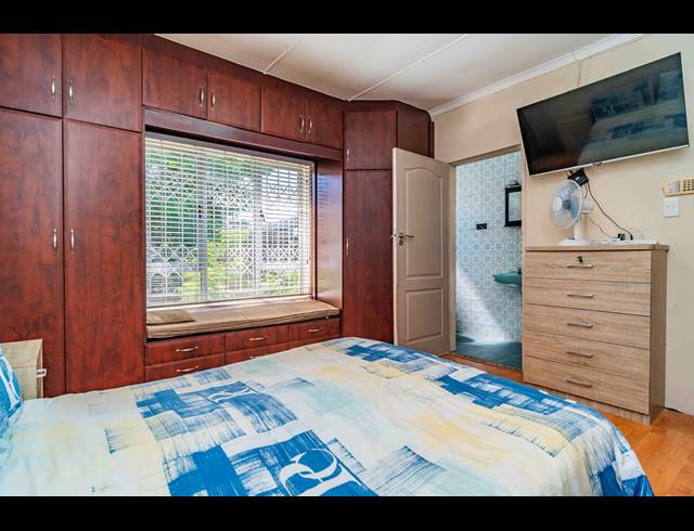 3 BEDROOM DUPLEX FOR SALE IN RESERVOIR HILLS